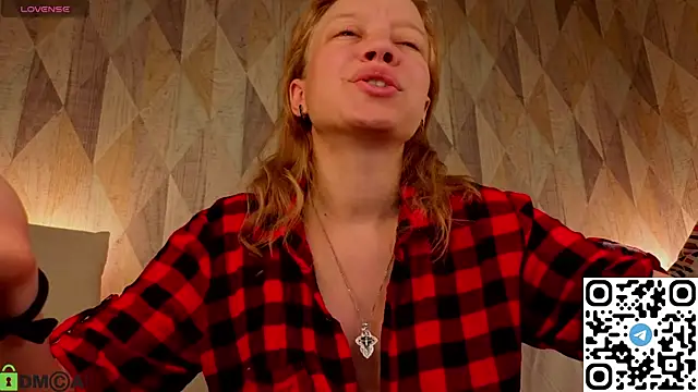 חדר צ'אט בשידור חי של Michelle_Blond