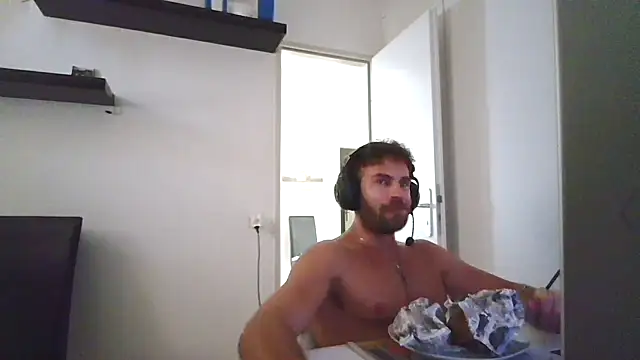 alpha-hunk's Live Sex Cam Show