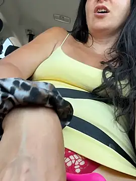 Chatroom en direct de -OLYA-