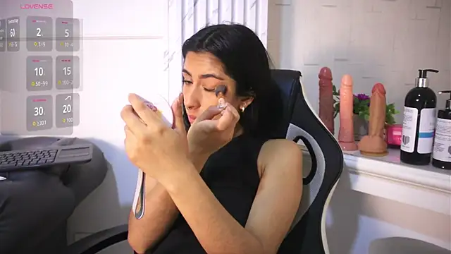 Chat soba uživo modela Alyssa_jones