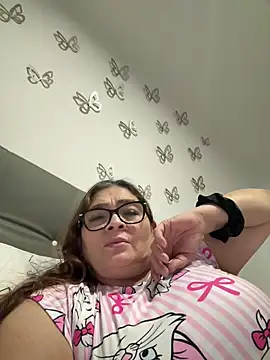 Živá chatovací místnost ANTONELLA_VIOLETA_