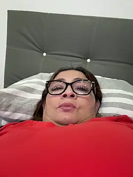 غرفة دردشة ANTONELLA_VIOLETA_ المباشرة