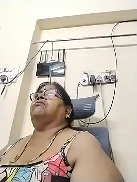 bigbum68's Live Chat Room