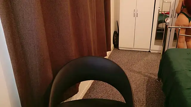 karlaolivia Live Chatraum