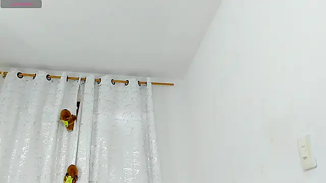 Lori_Evanss – live chatrum