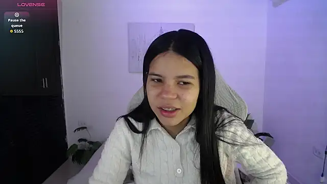 غرفة دردشة abby_tgn المباشرة