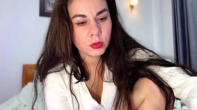 Chat soba uživo modela SquirtEveryday