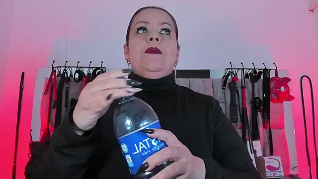 Chat soba uživo modela vanessa_moka