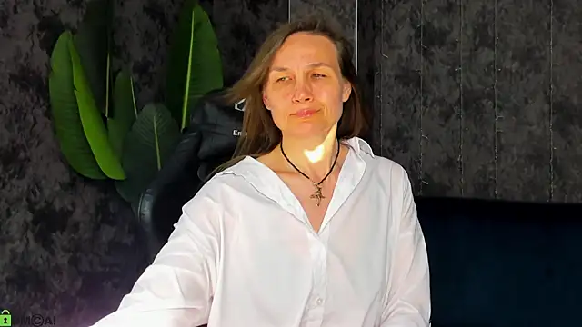غرفة دردشة Lillian_White المباشرة