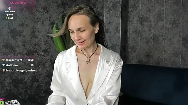 Živá chatovací místnost Lillian_White
