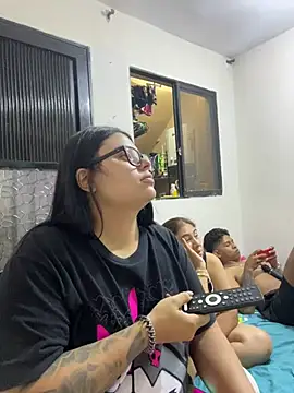 alissonfernandez_'s Live Chat Room