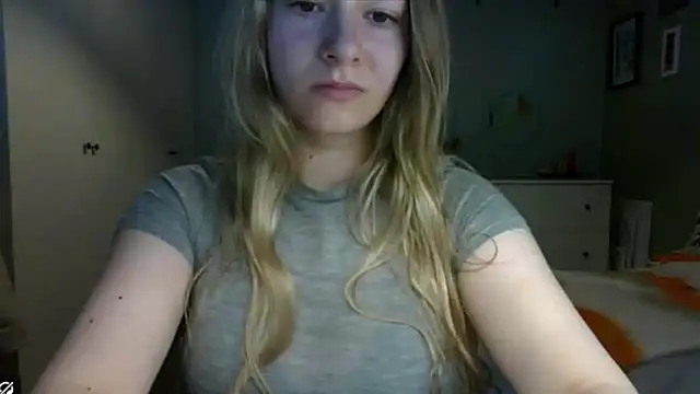 ROSIEx_sweet Adlı Modelin Canlı Sohbet Odası