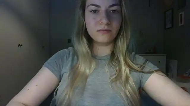 Chat soba uživo modela ROSIEx_sweet