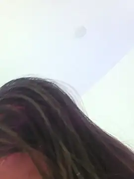 Carolina_Evanss Adlı Modelin Canlı Sohbet Odası