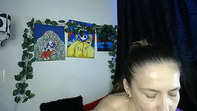 חדר צ'אט בשידור חי של Leyla_Horny_Bg