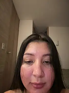 licky_lu's Live Chat Room