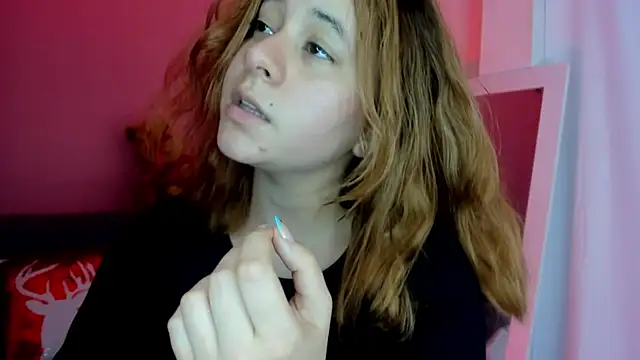 agnes_213's Live Chat Room