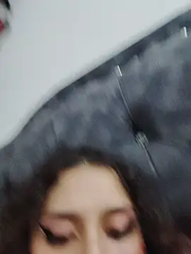 Queenjenn__ Cameră chat live