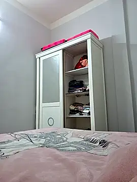 غرفة دردشة big_yoyo المباشرة