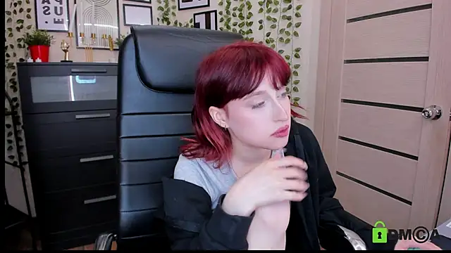 ElizaNik_ Live Chatraum