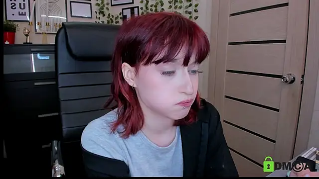 Živá chatovací místnost ElizaNik_