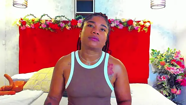 SilvannaFit Cameră chat live