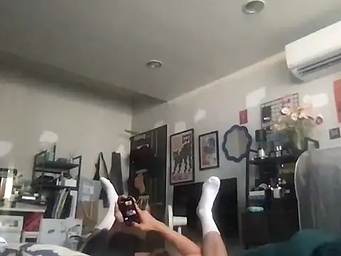 zheng90335 Show Webcam
