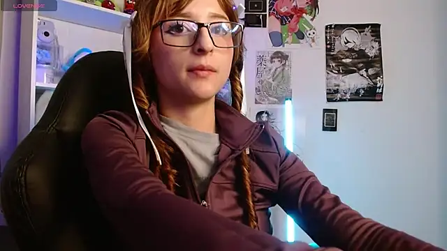 Živá chatovací místnost CelesteAyase