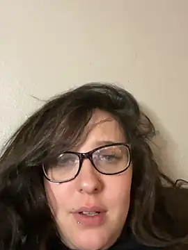 Chat soba uživo modela NicoJuza