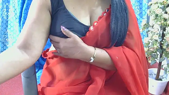 Mallu_Manisha Adlı Modelin Canlı Sohbet Odası
