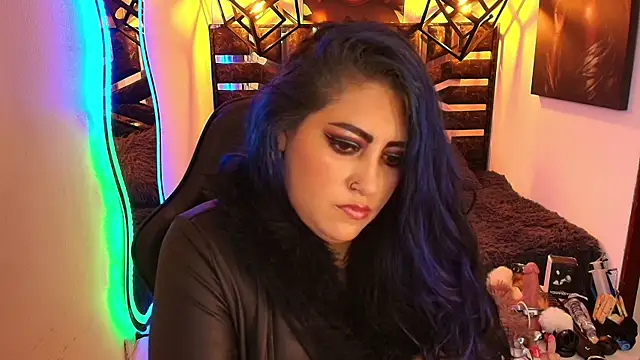 Živá chatovací místnost scarleth_blue