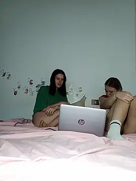 ella_maya Live Chatraum