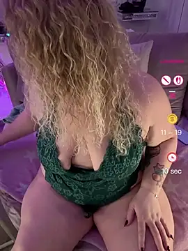 Chatroom en direct de CurvyAnonymousGirl89
