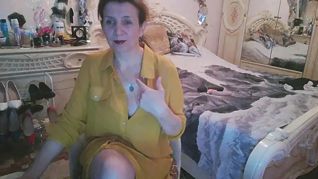 Debra_Phoenix's Live Chat Room