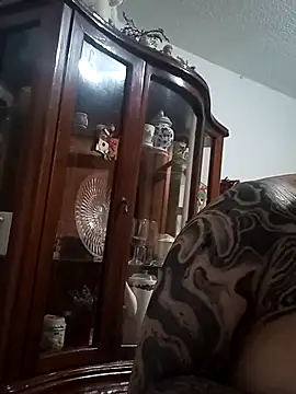 Naomy_Gomez_ 即時聊天室