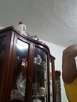 Naomy_Gomez_ Live Chatraum