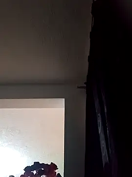 Naomy_Gomez_ Live Chatraum