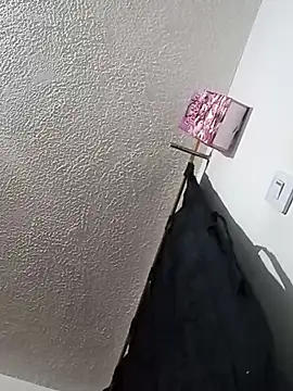 Sala de chat en directo de Naomy_Gomez_