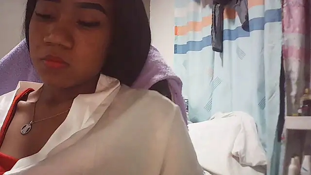 Chat ao vivo de Fariana01