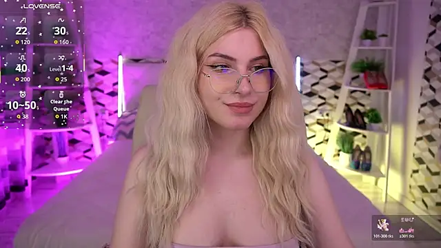 SabrinaMuse Adlı Modelin Canlı Sohbet Odası