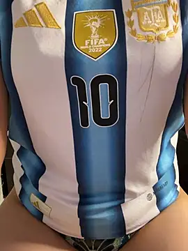 MARIPOSA_18 Live Chatraum