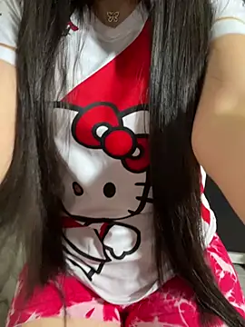 MARIPOSA_18's Live Chat Room