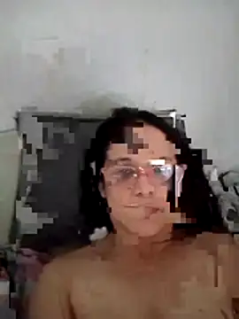 غرفة دردشة nicolle_milf1978 المباشرة