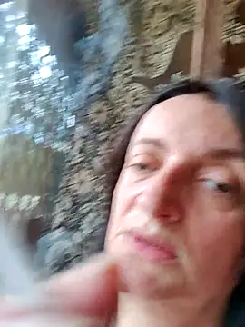 Ulyana396's Live Chat Room