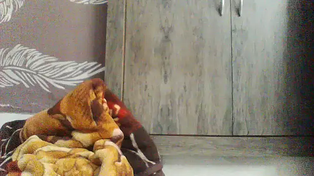 غرفة دردشة shalini_fire المباشرة