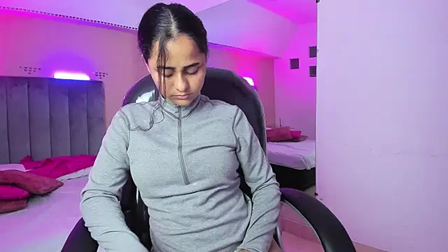 Giselle_Roldan Live chatroom