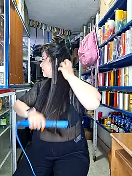 חדר צ'אט בשידור חי של Isa_bella95