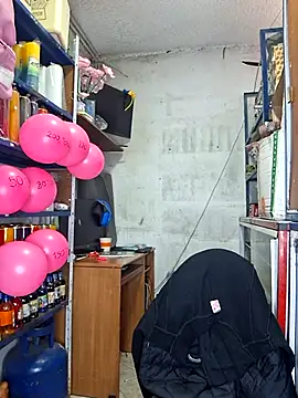 ห้องแชทสดของ Isa_bella95