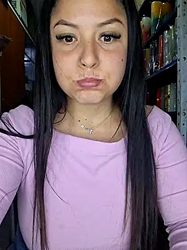 Isa_bella95 লাইভ চ্যাট রুম