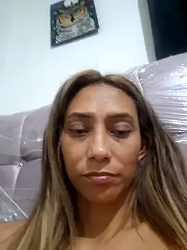 חדר צ'אט בשידור חי של salome_drasin
